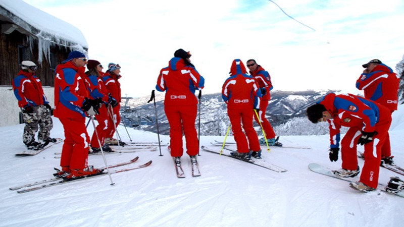 Scuola Sci Montegomito